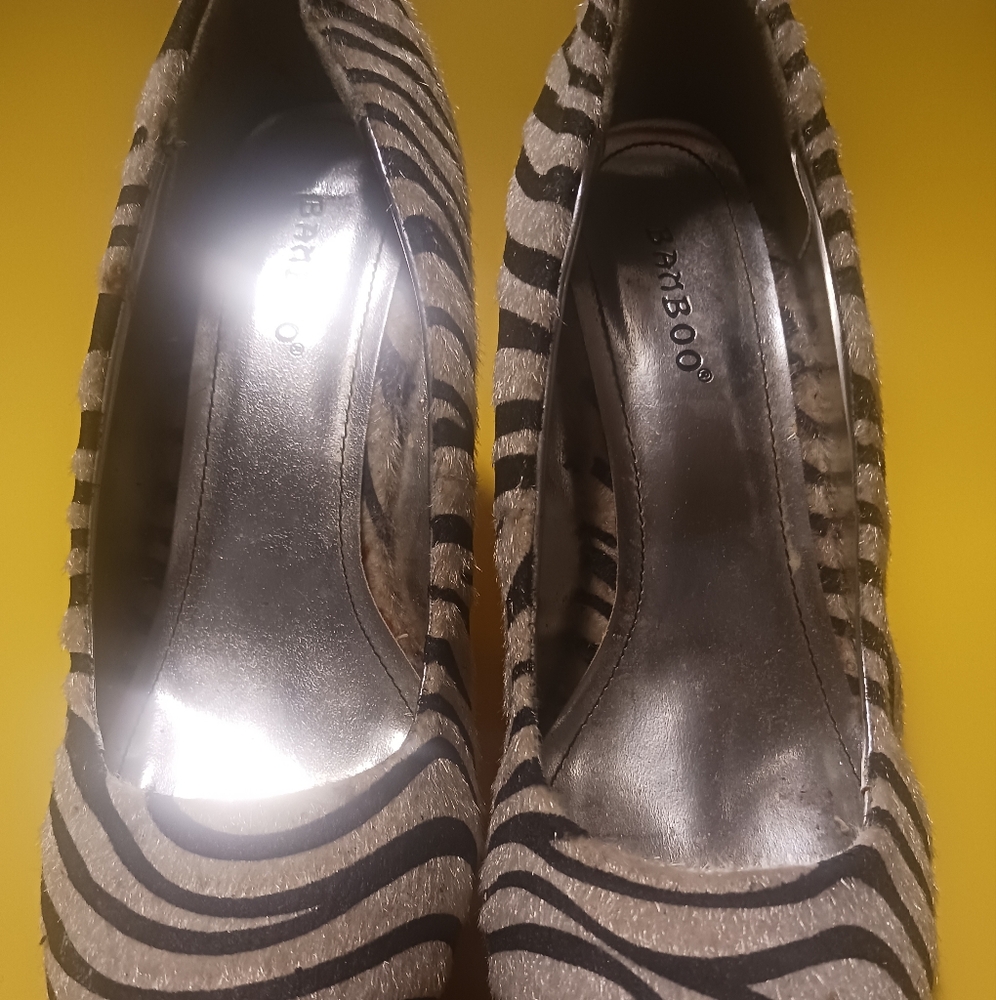 Red zebra wedge shoes